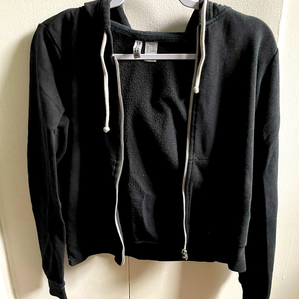 H&M Black Zip-Up Hoodie Size S
